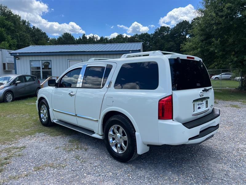 Infiniti QX56 RWD 2006