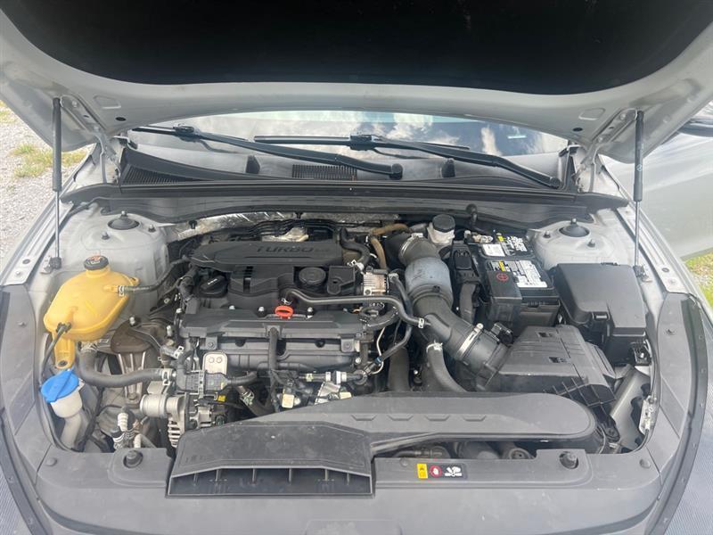 Kia K5  2021