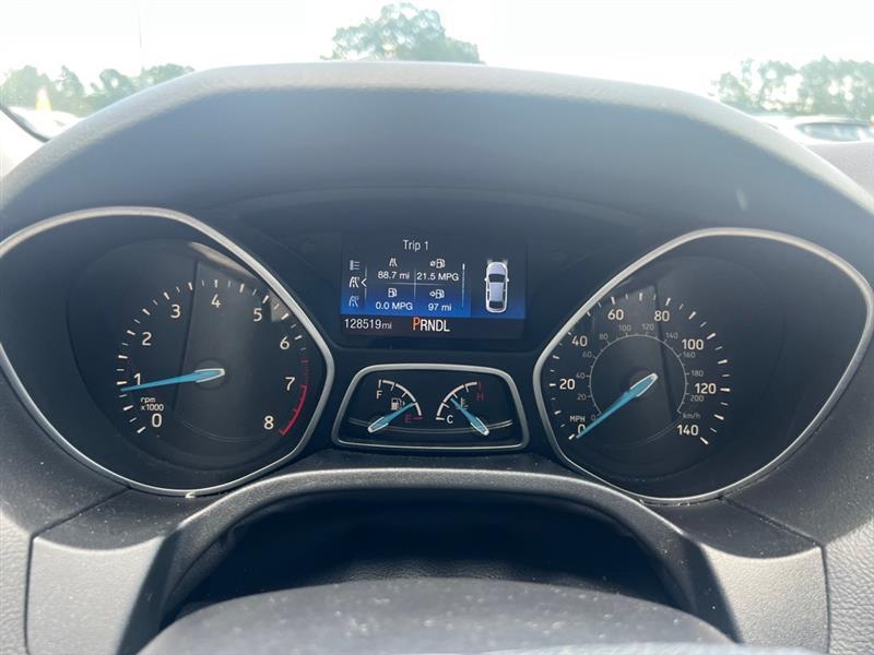 Ford Focus S Sedan 2017