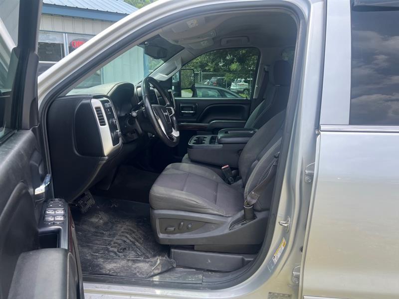 GMC Sierra 1500 SLE Crew Cab Short Box 4WD 2015