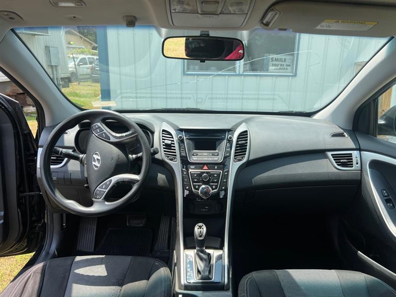 Hyundai Elantra GT A/T 2016