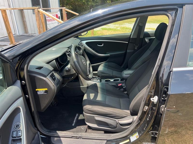 Hyundai Elantra GT A/T 2016