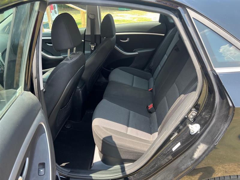 Hyundai Elantra GT A/T 2016