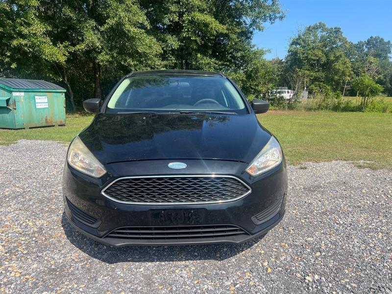 Ford Focus S Sedan 2018