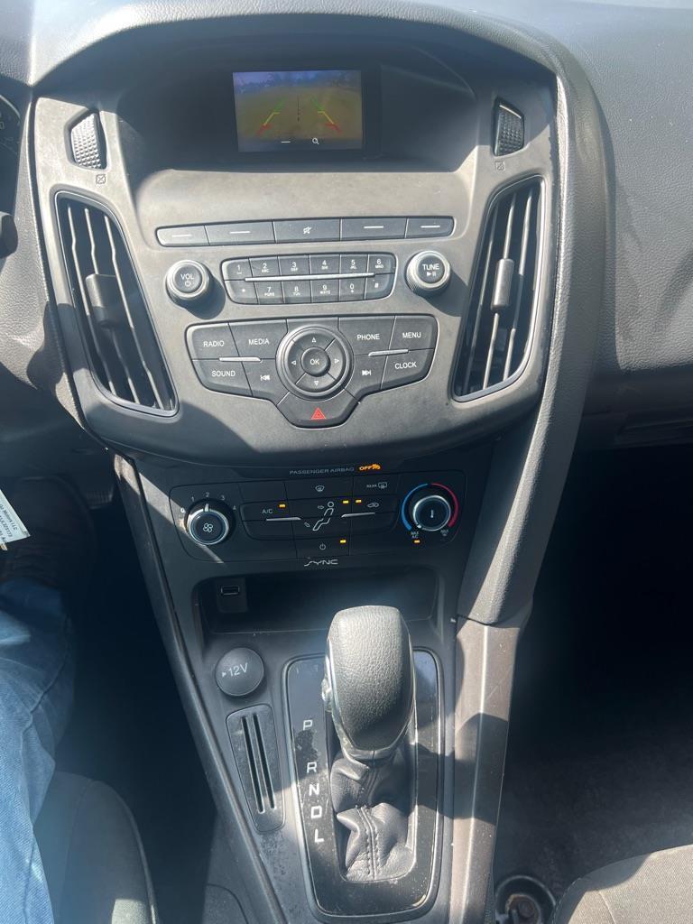 Ford Focus S Sedan 2018