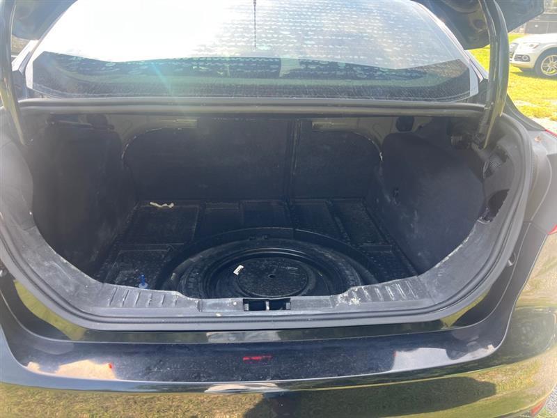 Ford Focus S Sedan 2018