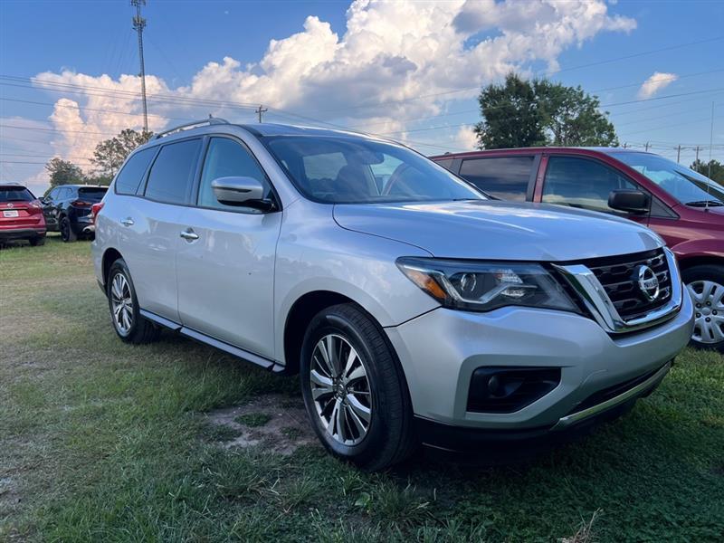 Nissan Pathfinder S 2WD 2019