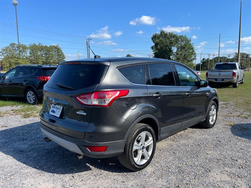 Ford Escape SE FWD 2016