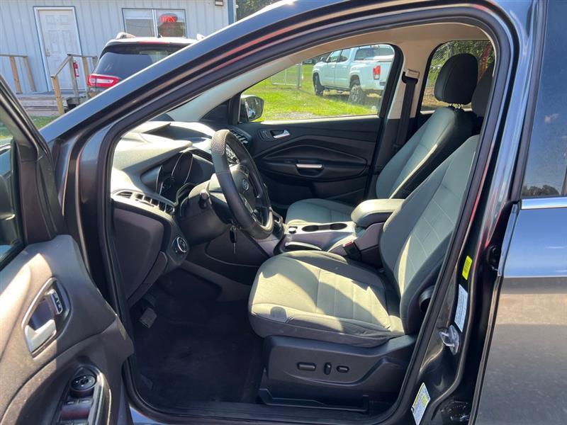 Ford Escape SE FWD 2016