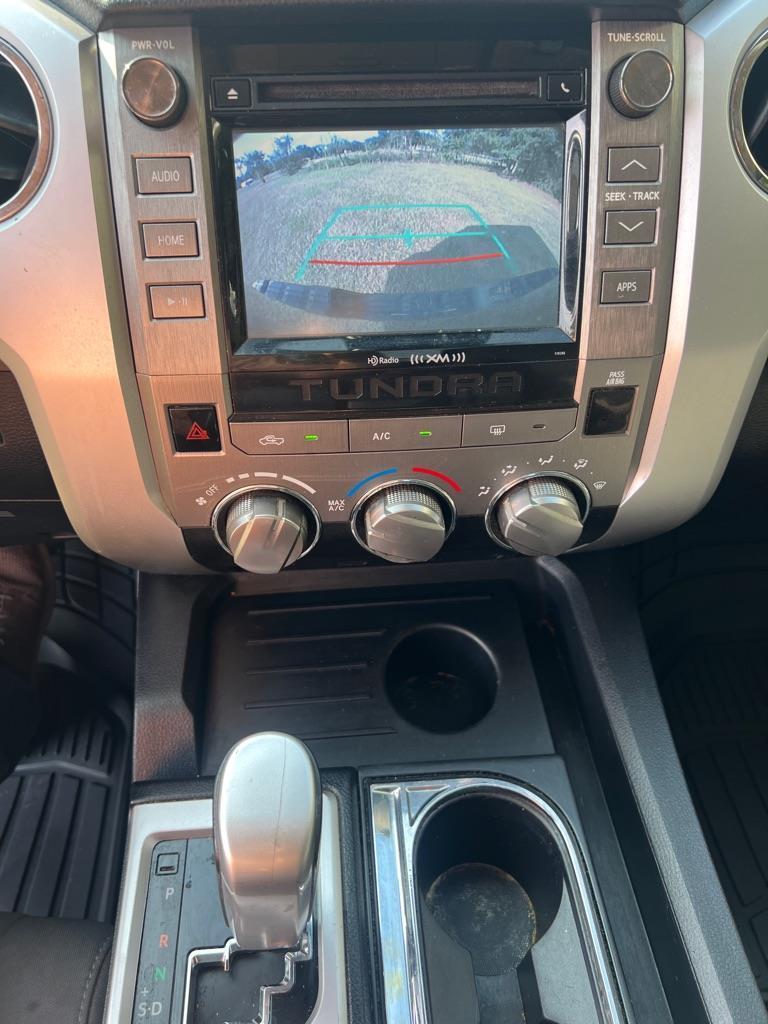 Toyota Tundra SR5 4.6L V8 CrewMax 2WD 2018