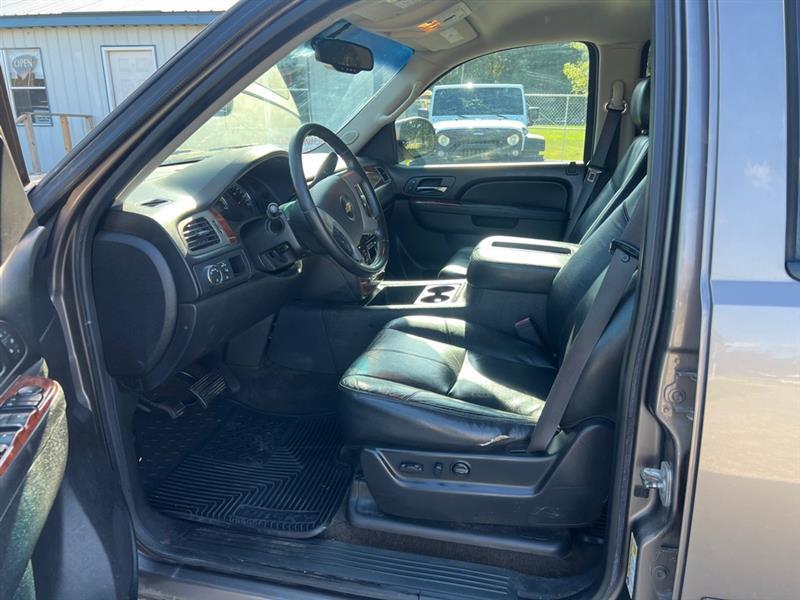 Chevrolet Tahoe LT 2WD 2012