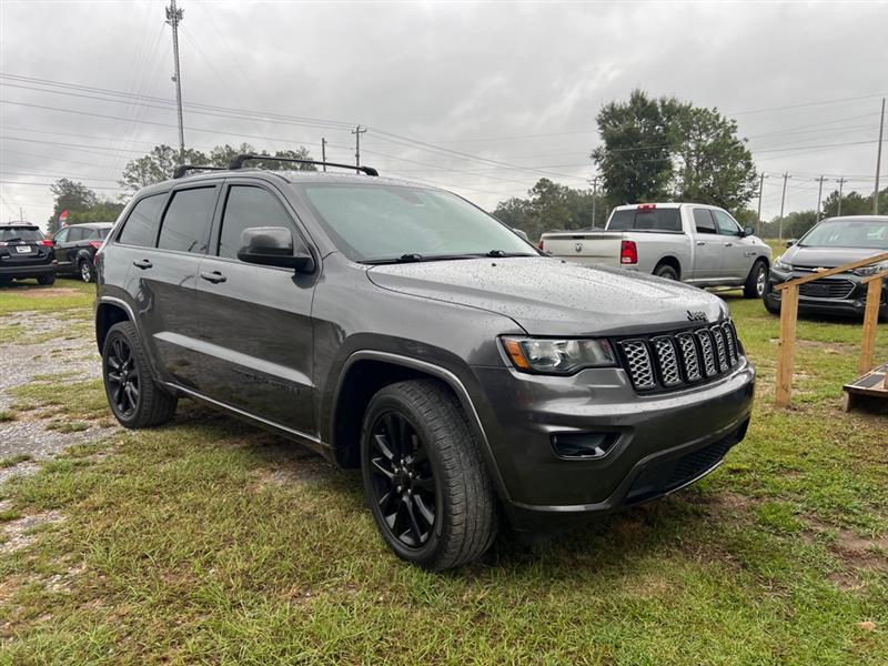 Jeep Grand Cherokee Laredo 2WD 2018