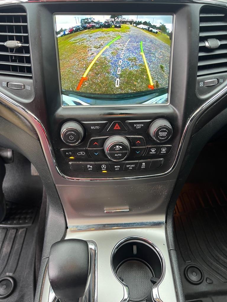 Jeep Grand Cherokee Laredo 2WD 2018