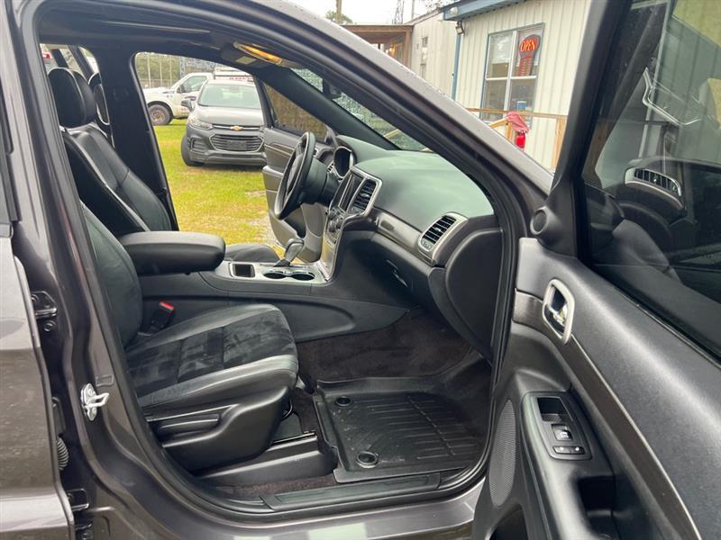 Jeep Grand Cherokee Laredo 2WD 2018