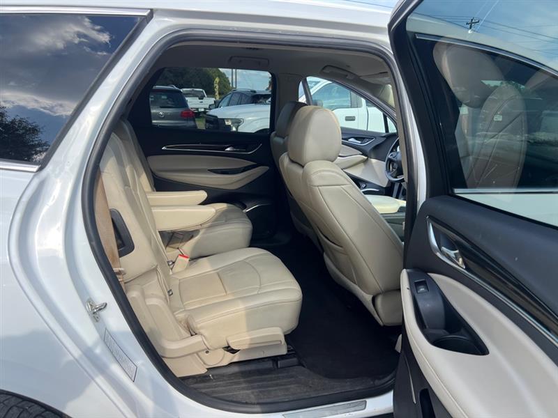 Buick Enclave Essence FWD 2019