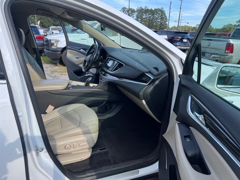 Buick Enclave Essence FWD 2019
