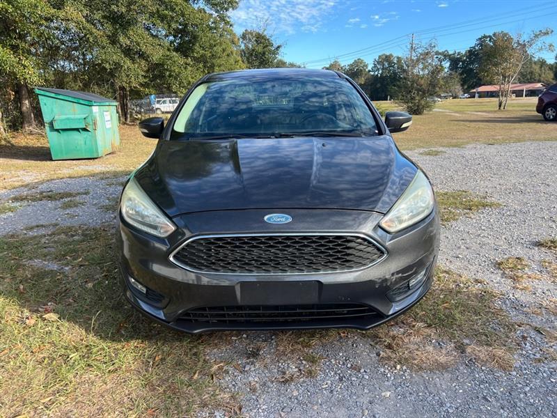 Ford Focus SE Sedan 2015