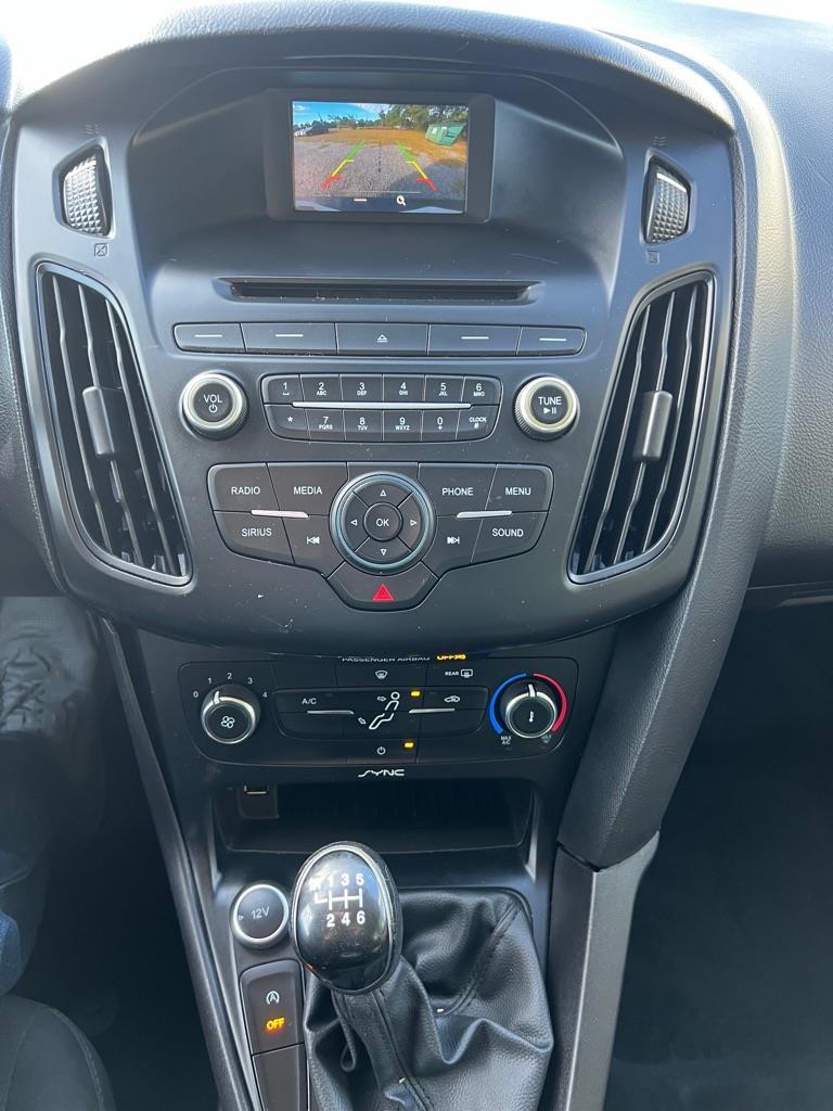 Ford Focus SE Sedan 2015