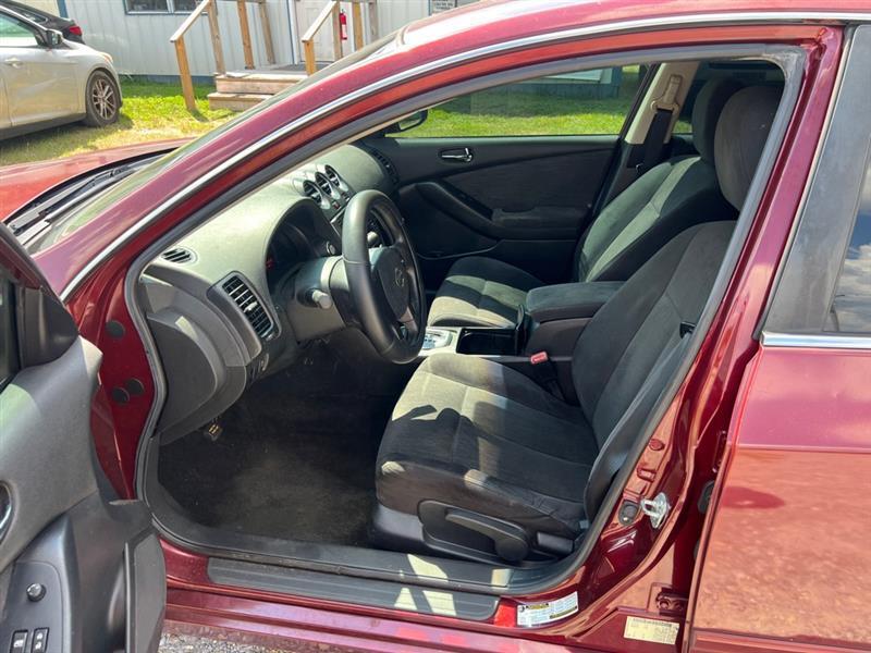 Nissan Altima 2.5 S 2011