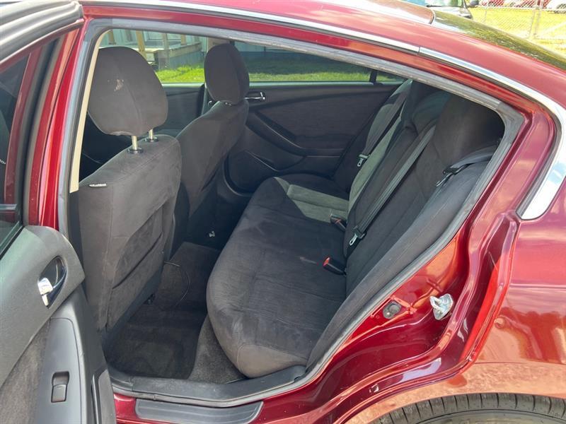 Nissan Altima 2.5 S 2011