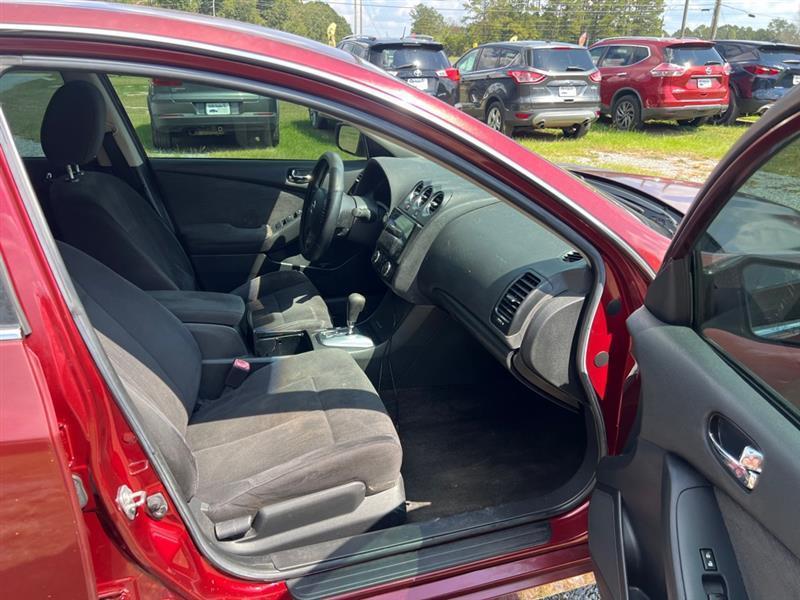 Nissan Altima 2.5 S 2011