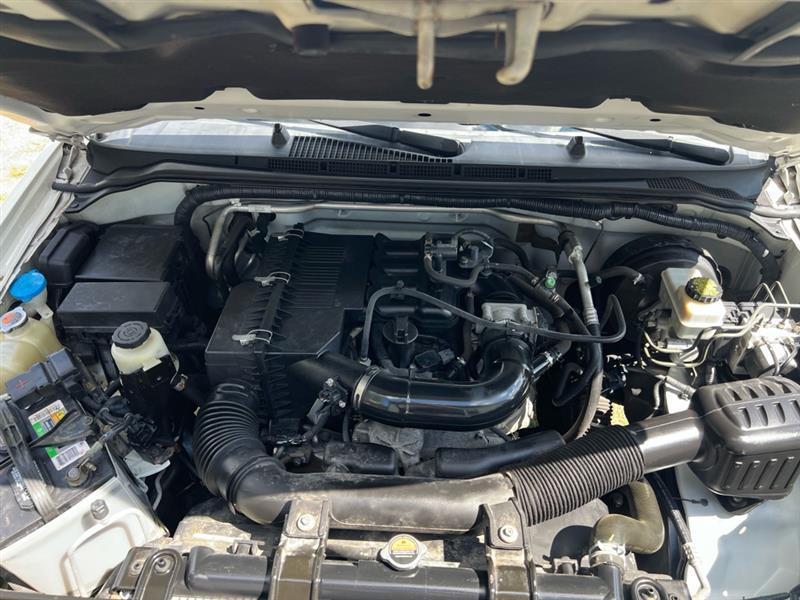 Nissan Frontier S King Cab I4 5MT 2WD 2015