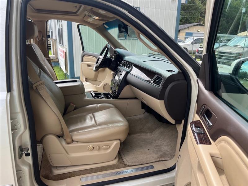 GMC Yukon Denali 2WD 2013