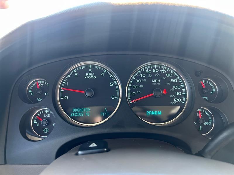 Chevrolet Silverado 1500 LTZ Crew Cab 4WD 2011