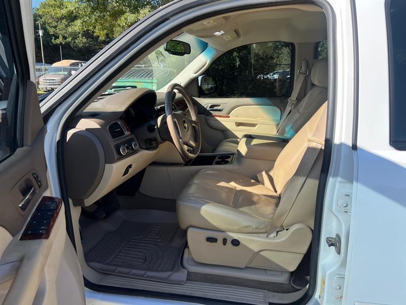 Chevrolet Silverado 1500 LTZ Crew Cab 4WD 2011