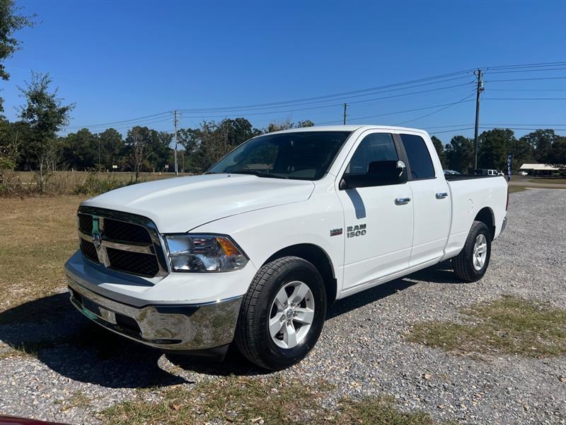 RAM 1500 SLT Quad Cab 2WD 2015