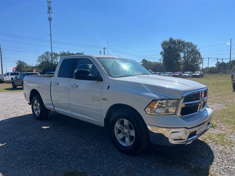 RAM 1500 SLT Quad Cab 2WD 2015