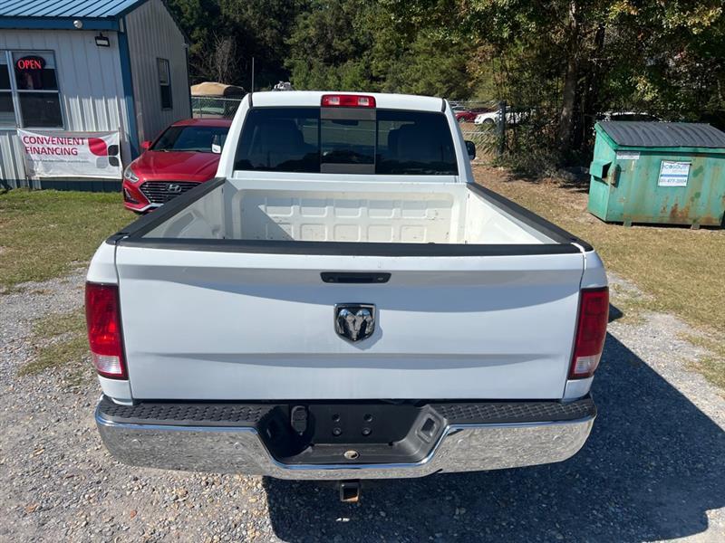 RAM 1500 SLT Quad Cab 2WD 2015