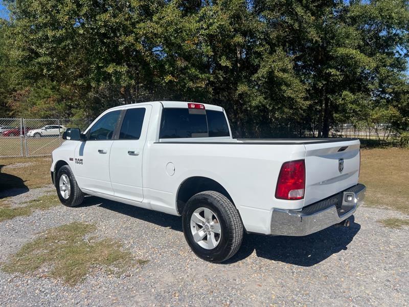 RAM 1500 SLT Quad Cab 2WD 2015