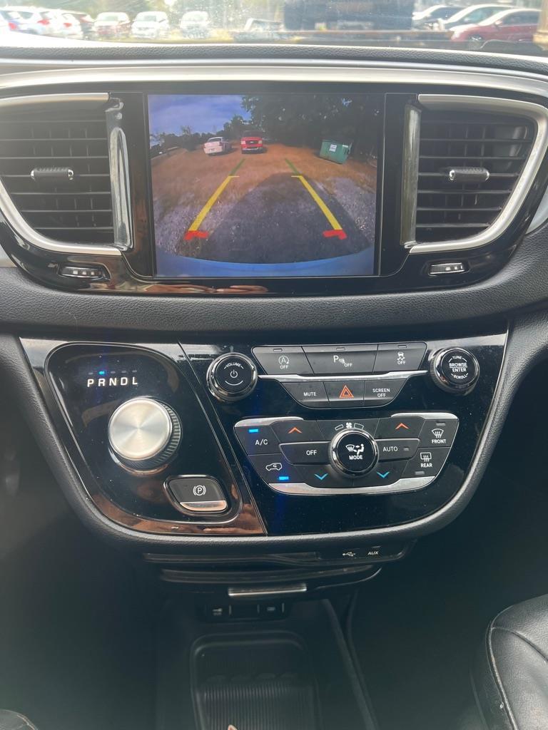 Chrysler Pacifica Touring-L 2020