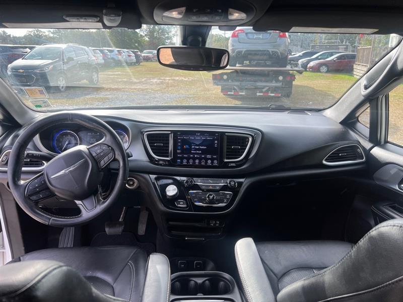 Chrysler Pacifica Touring-L 2020