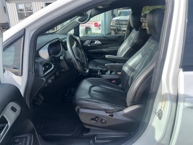 Chrysler Pacifica Touring-L 2020