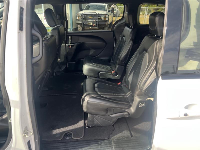 Chrysler Pacifica Touring-L 2020