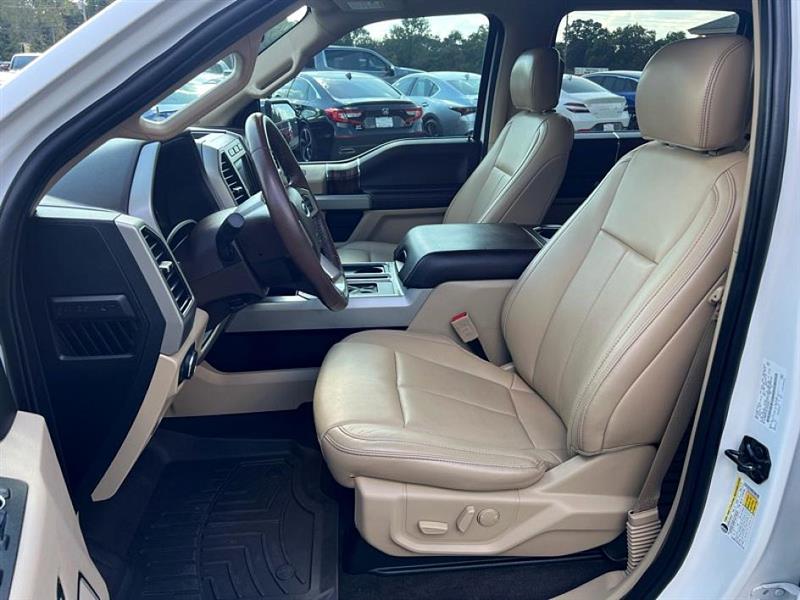2020 Ford F-150 Lariat photo 11