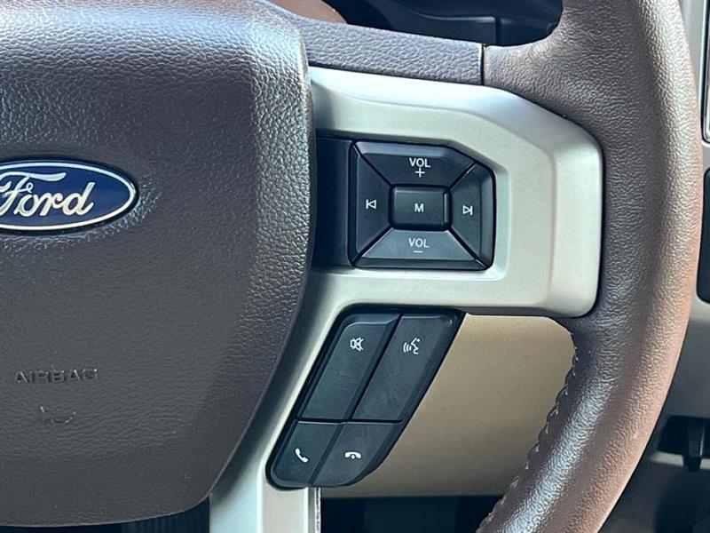 2020 Ford F-150 Lariat photo 21