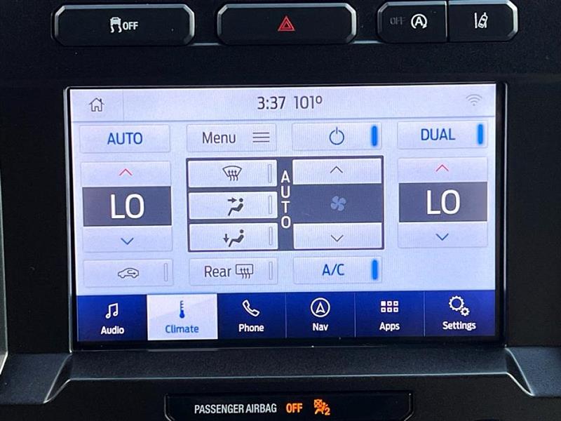 2020 Ford F-150 Lariat photo 29
