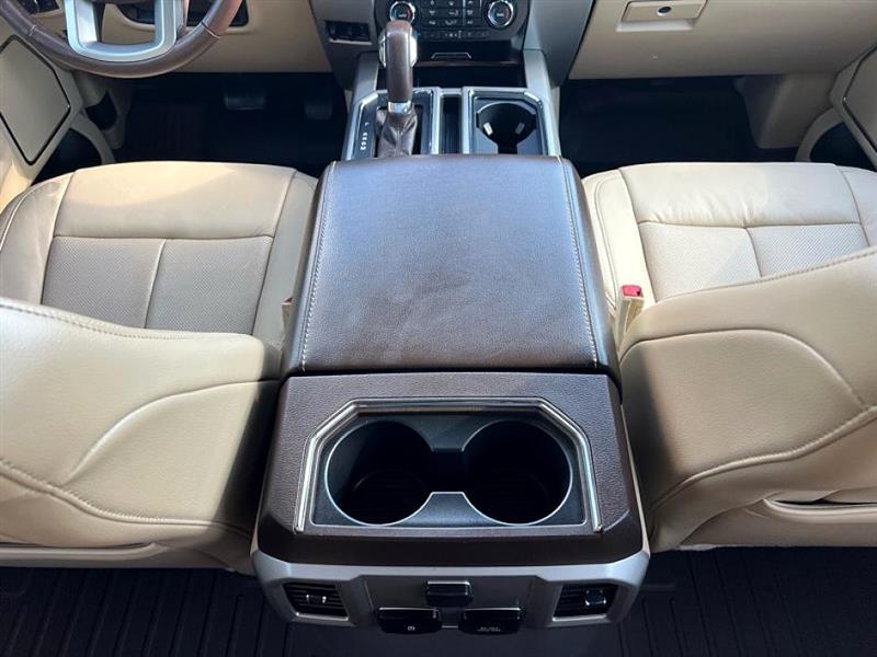 2020 Ford F-150 Lariat photo 35