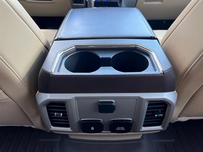 2020 Ford F-150 Lariat photo 38