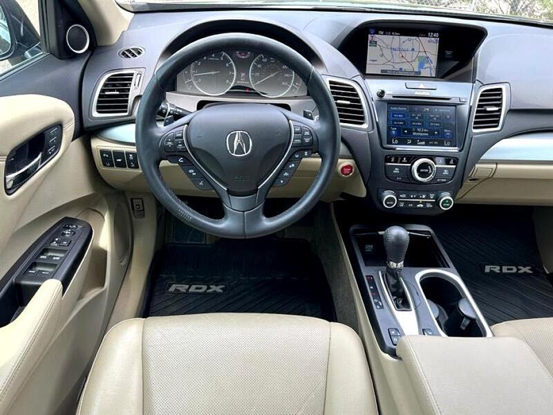 2018 Acura RDX Advance photo 21