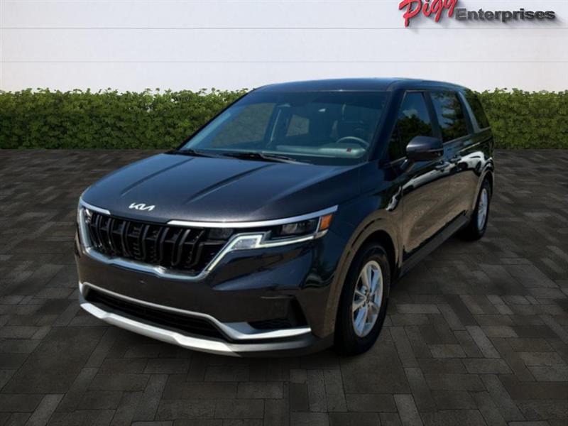 2024 Kia Carnival LX photo 5