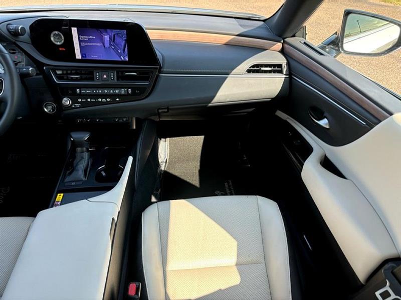 2024 Lexus ES 350 Premium photo 18