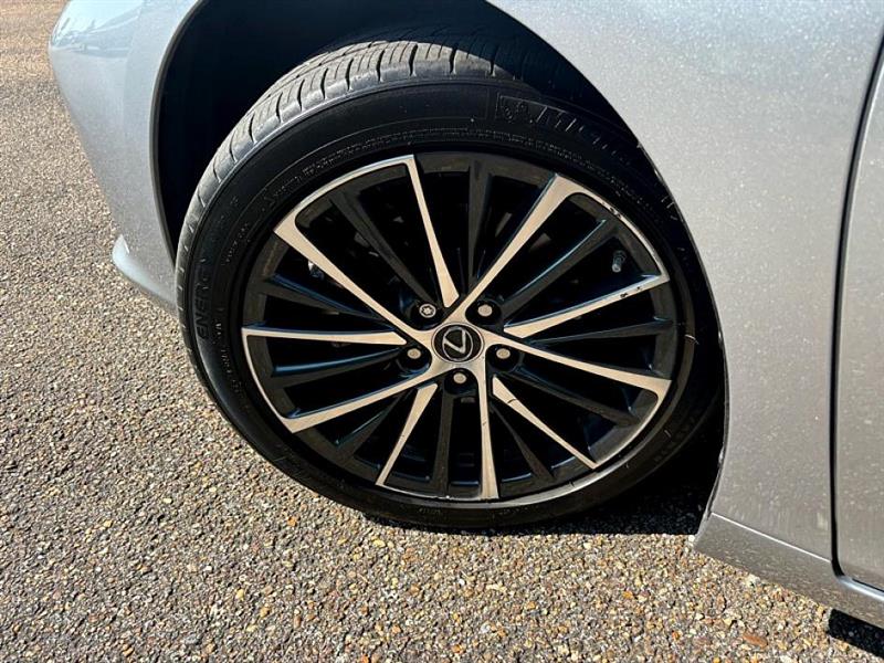 2024 Lexus ES 350 Premium photo 33