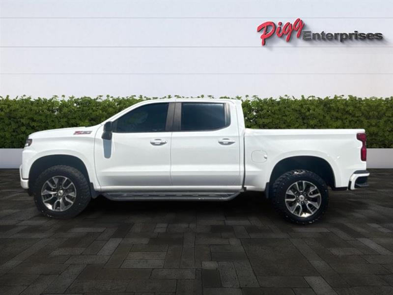 2022 Chevrolet Silverado 1500 photo 2