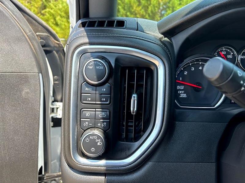 2022 Chevrolet Silverado 1500 photo 17