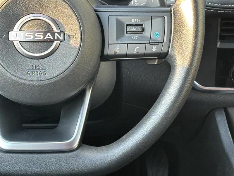 2024 Nissan Rogue SV photo 20