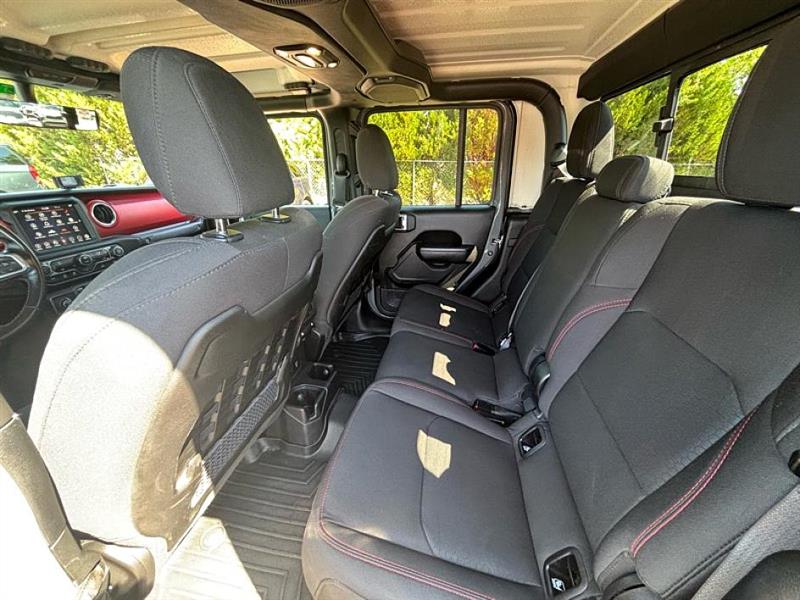 2022 Jeep Gladiator Rubicon photo 29